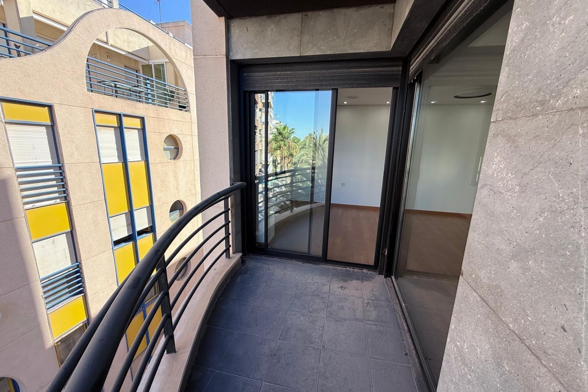 Rynek wtórny - Apartament - Torrevieja - Puerto Deportivo