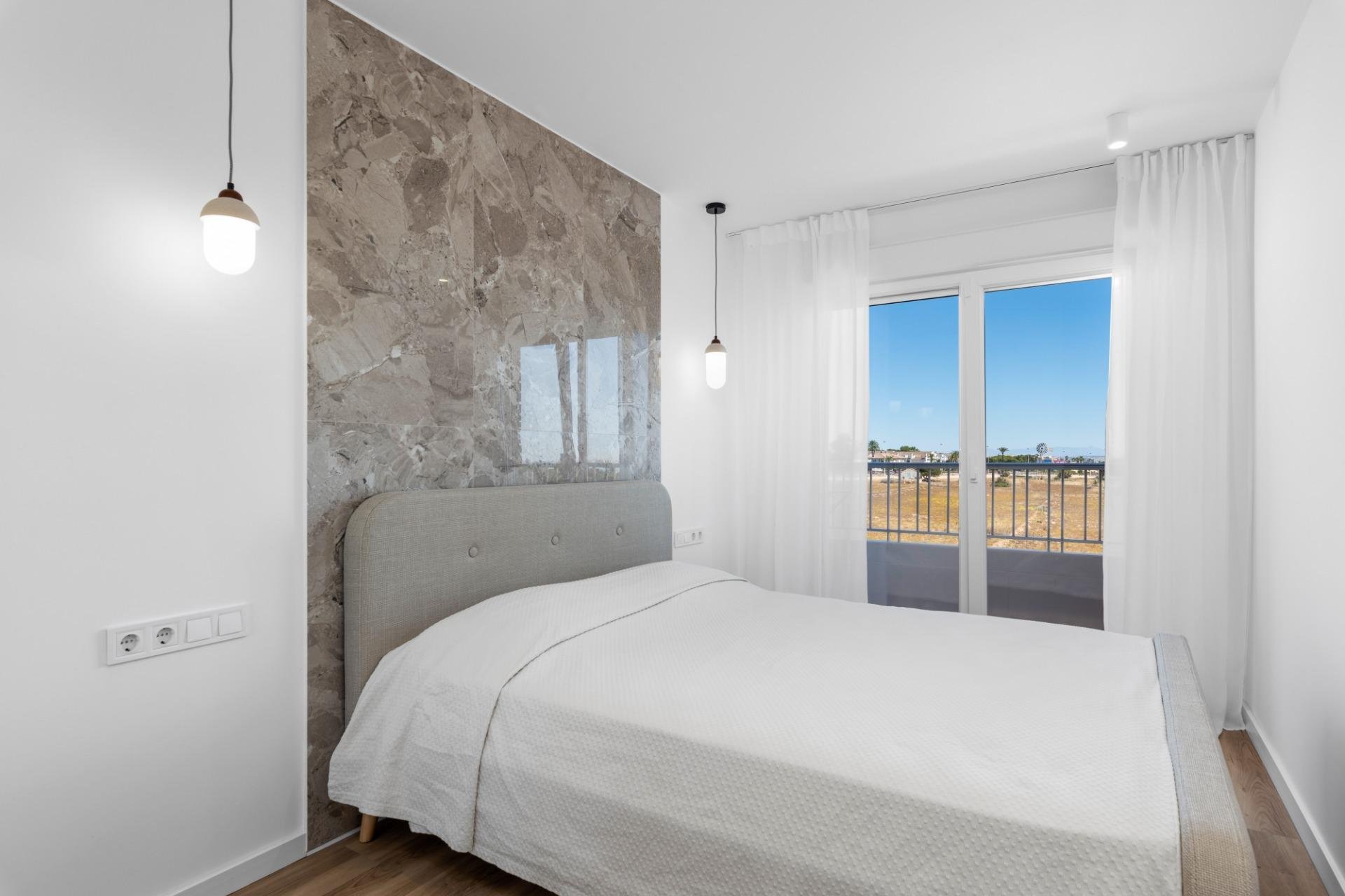 Rynek wtórny - Apartament - Torrevieja - Punta prima