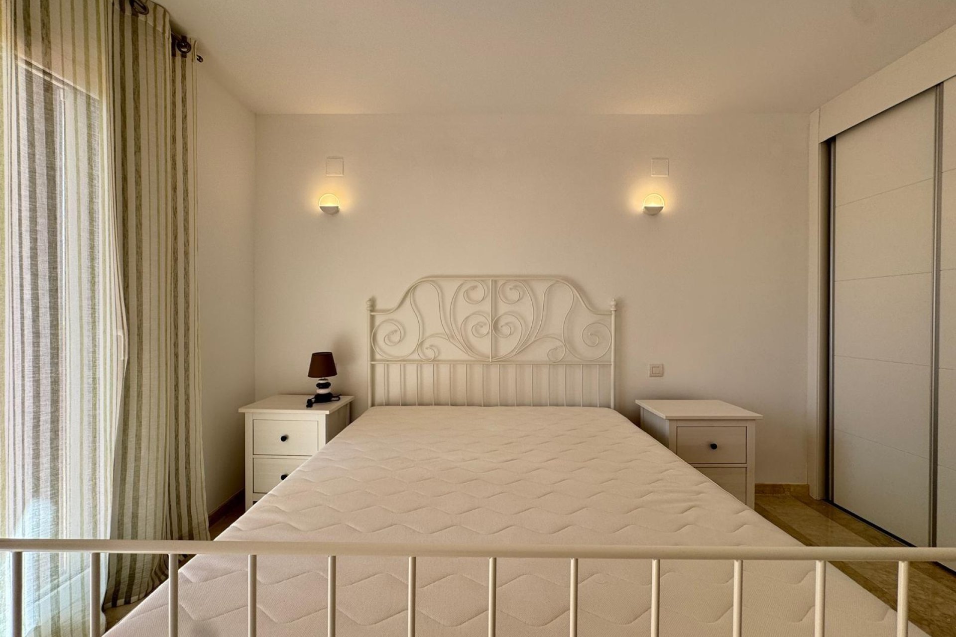 Rynek wtórny - Apartament - Torrevieja - Punta prima