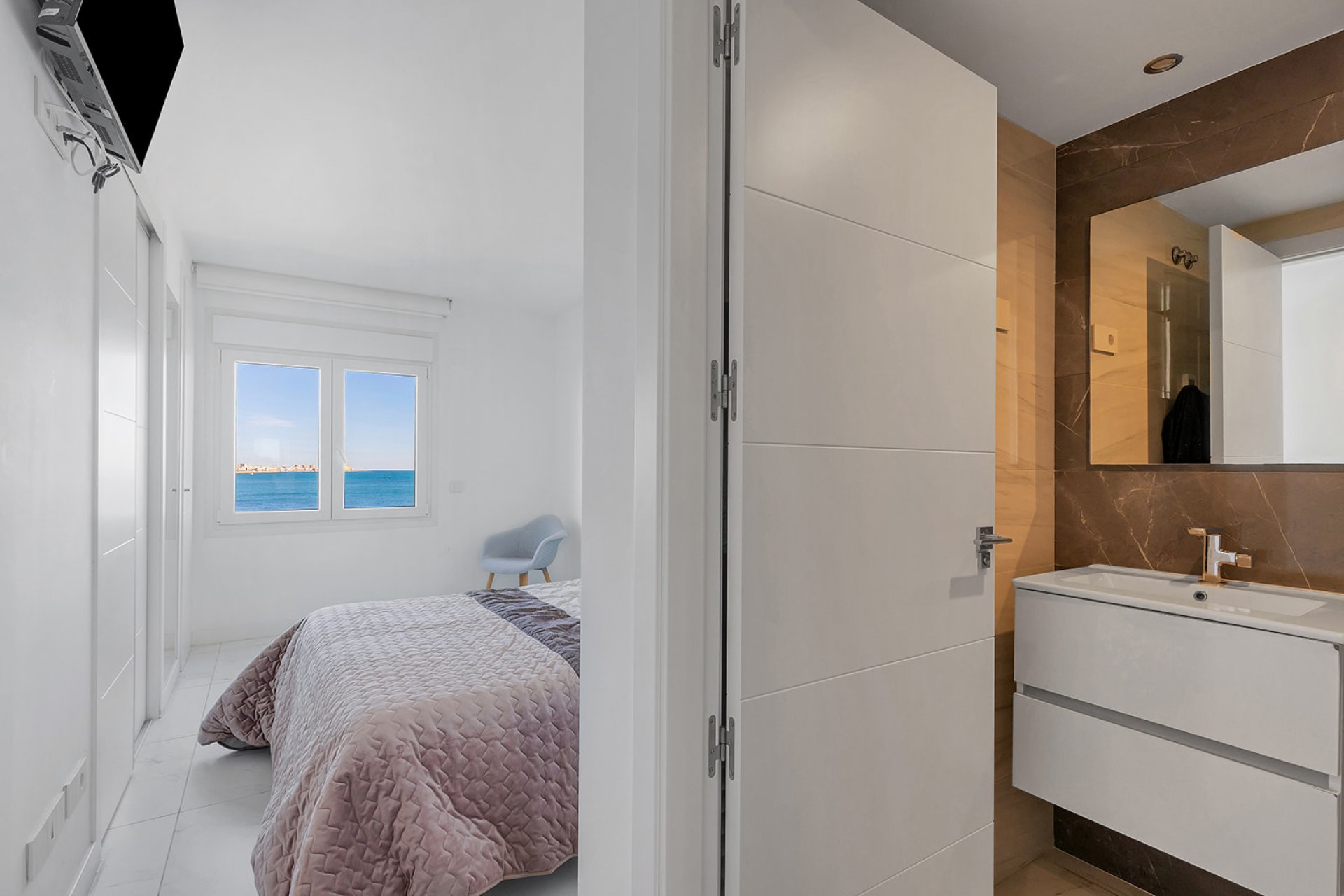 Rynek wtórny - Apartament - Torrevieja - Punta prima