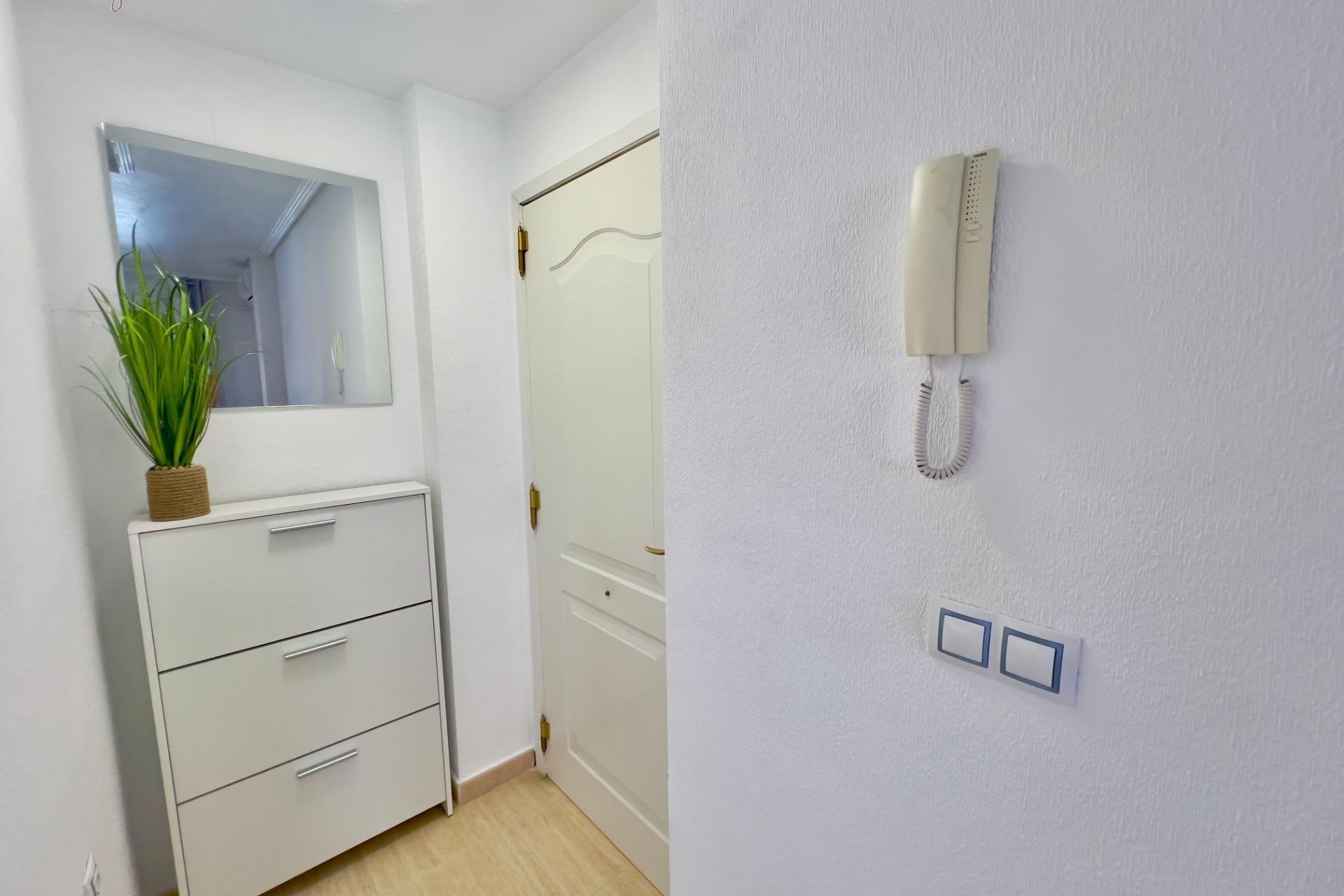 Rynek wtórny - Apartament - Torrevieja - Sector 25