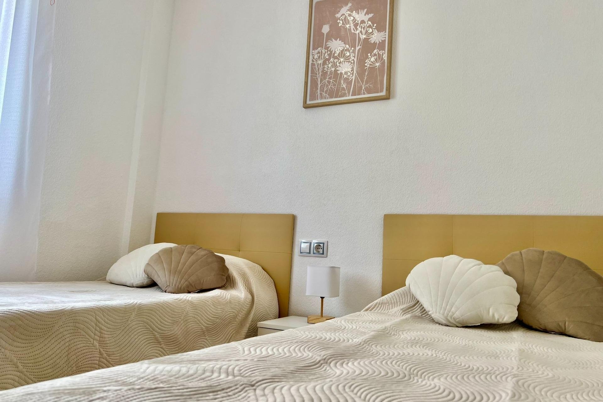 Rynek wtórny - Apartament - Torrevieja - Sector 25