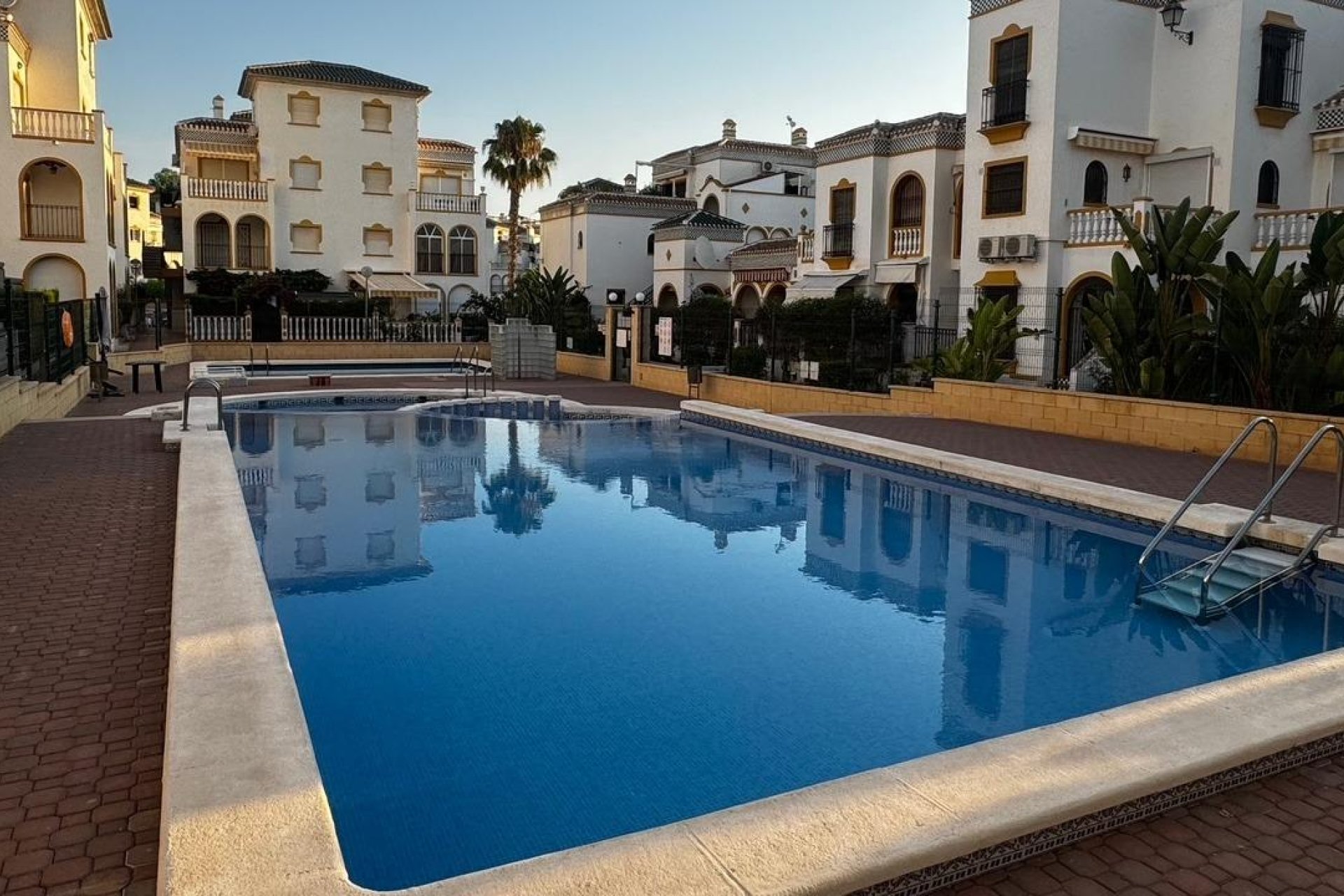 Rynek wtórny - Apartament - Torrevieja - Torre la mata