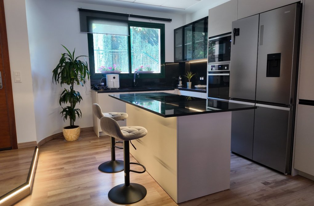 Rynek wtórny - Bungalow - Alicante - Lloixa