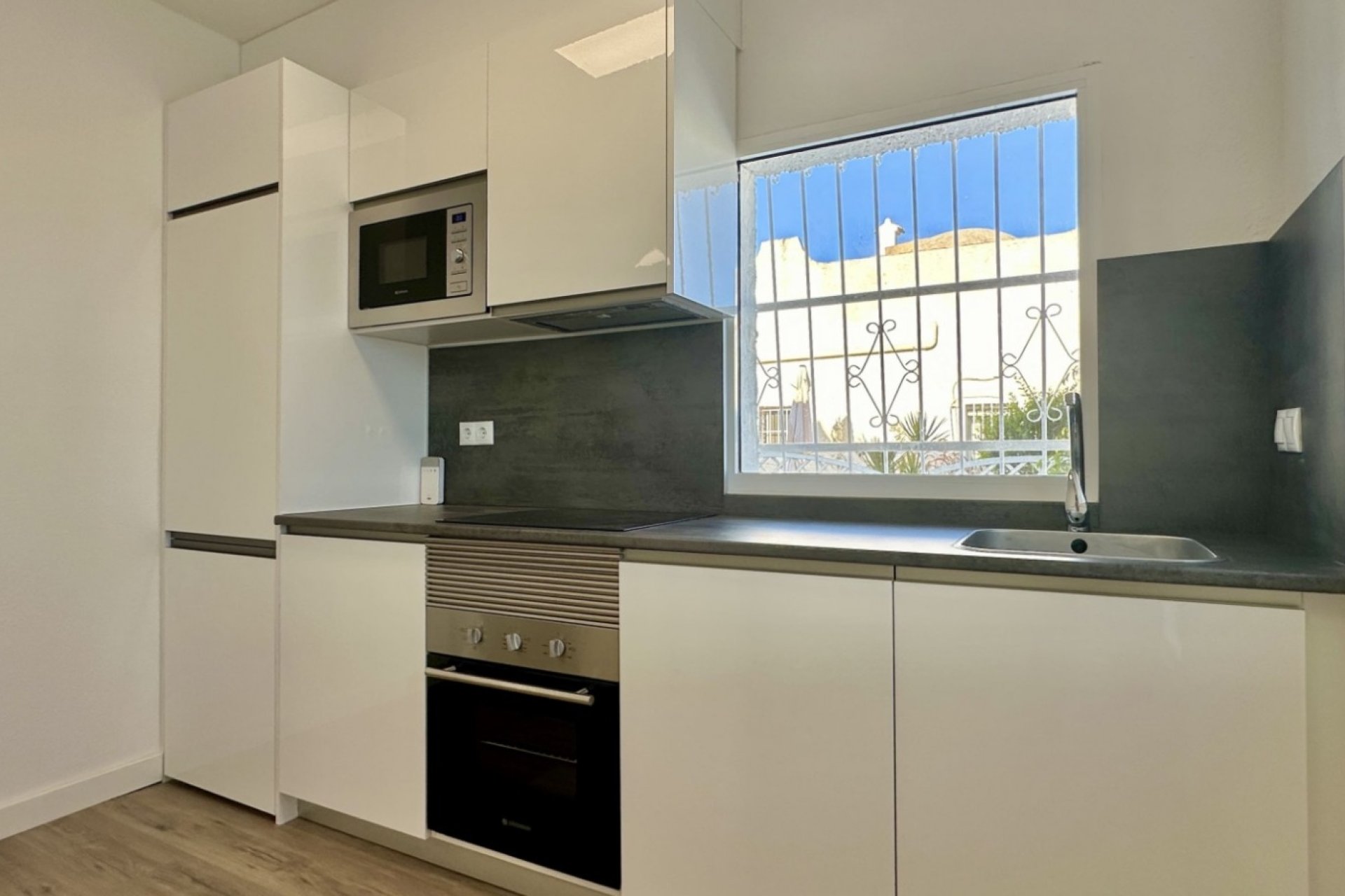 Rynek wtórny - Bungalow - Orihuela Costa - Las Filipinas