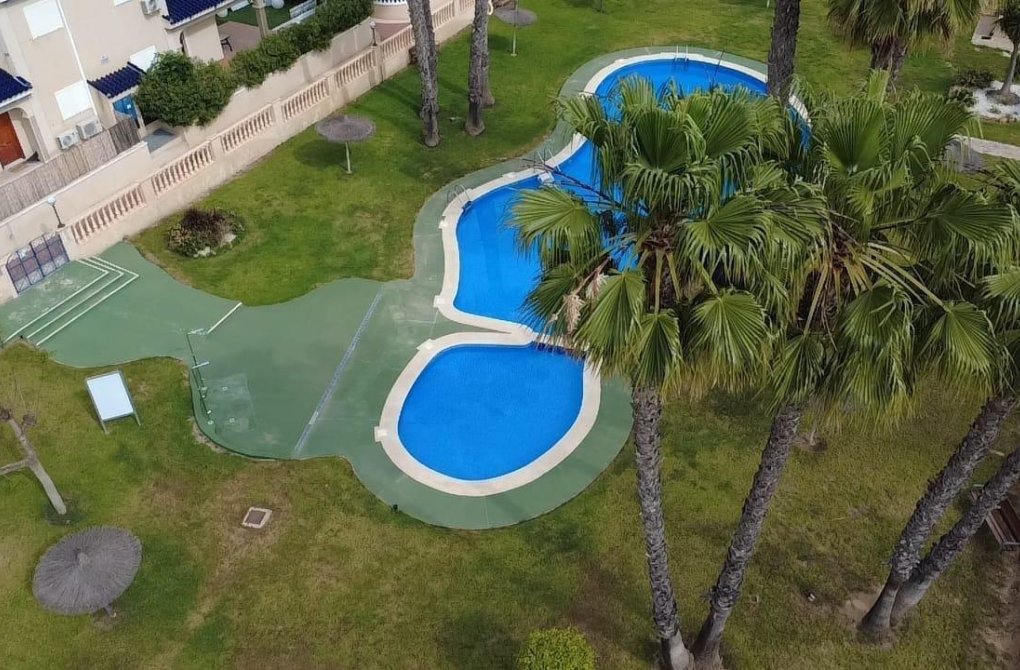 Rynek wtórny - Bungalow - Orihuela Costa - Punta Prima