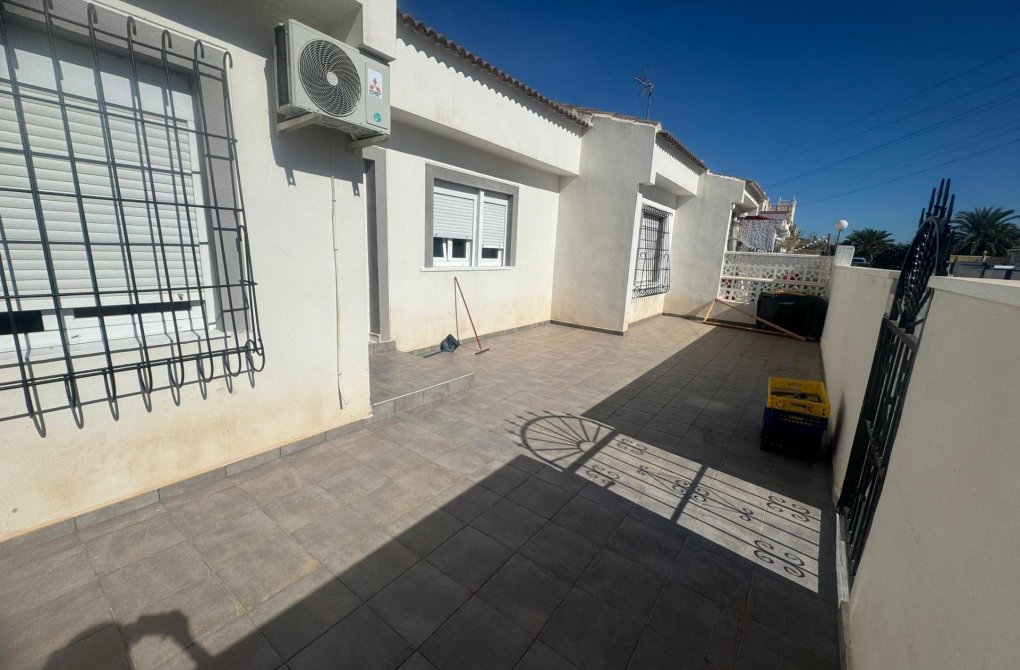 Rynek wtórny - Bungalow - Torrevieja - El limonar