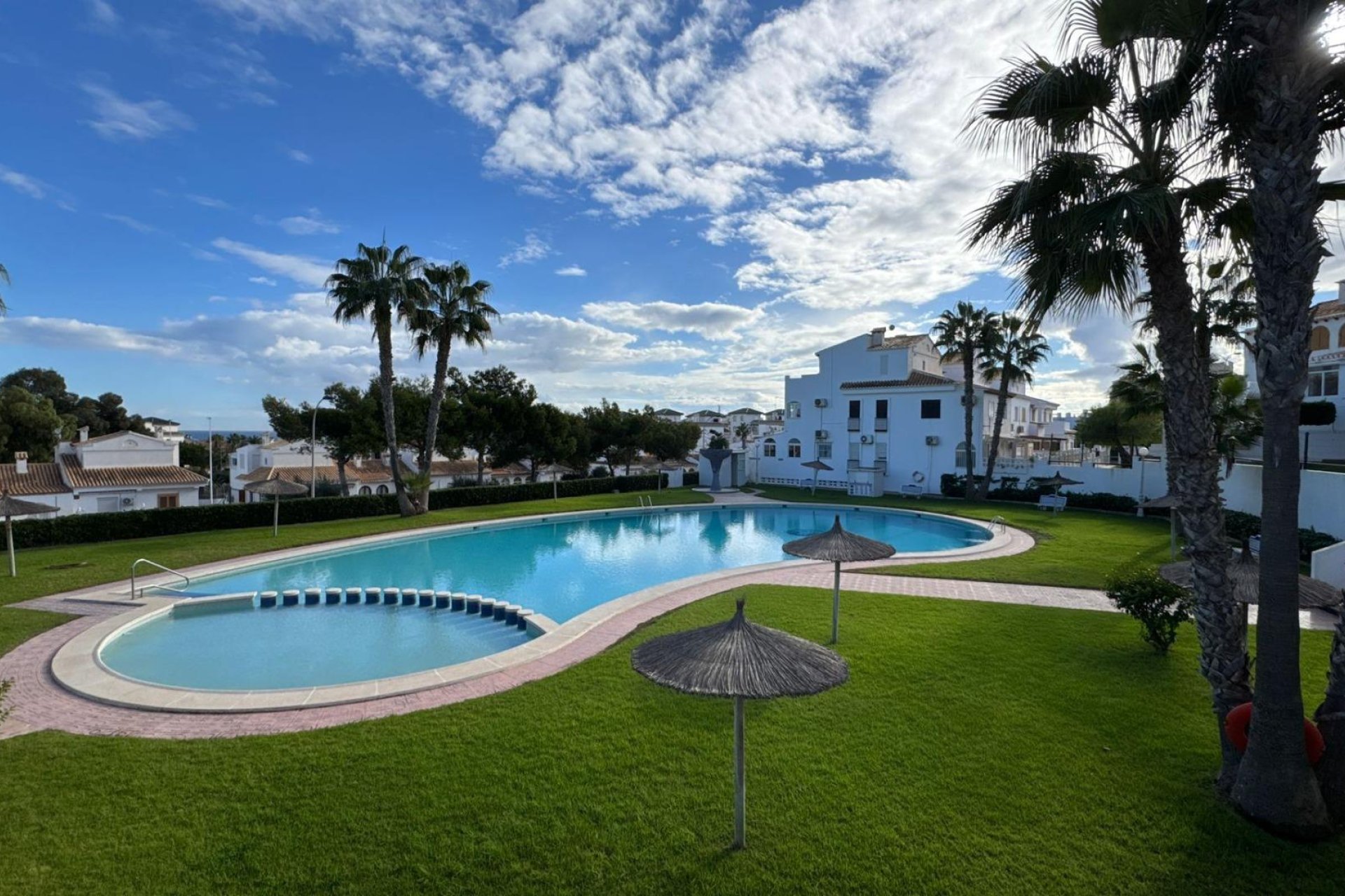 Rynek wtórny - Bungalow - Torrevieja - La Mata