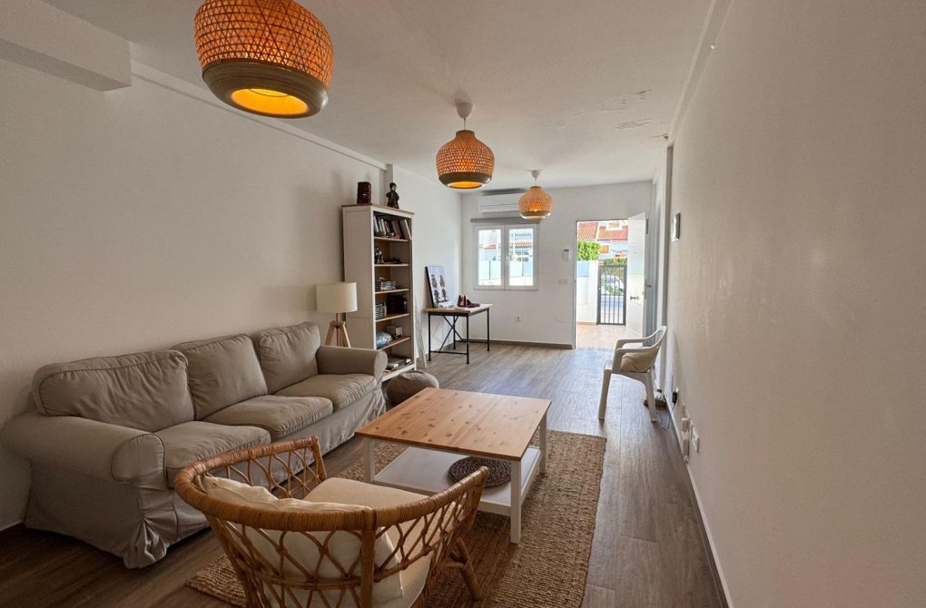 Rynek wtórny - Bungalow - Torrevieja - La Mata