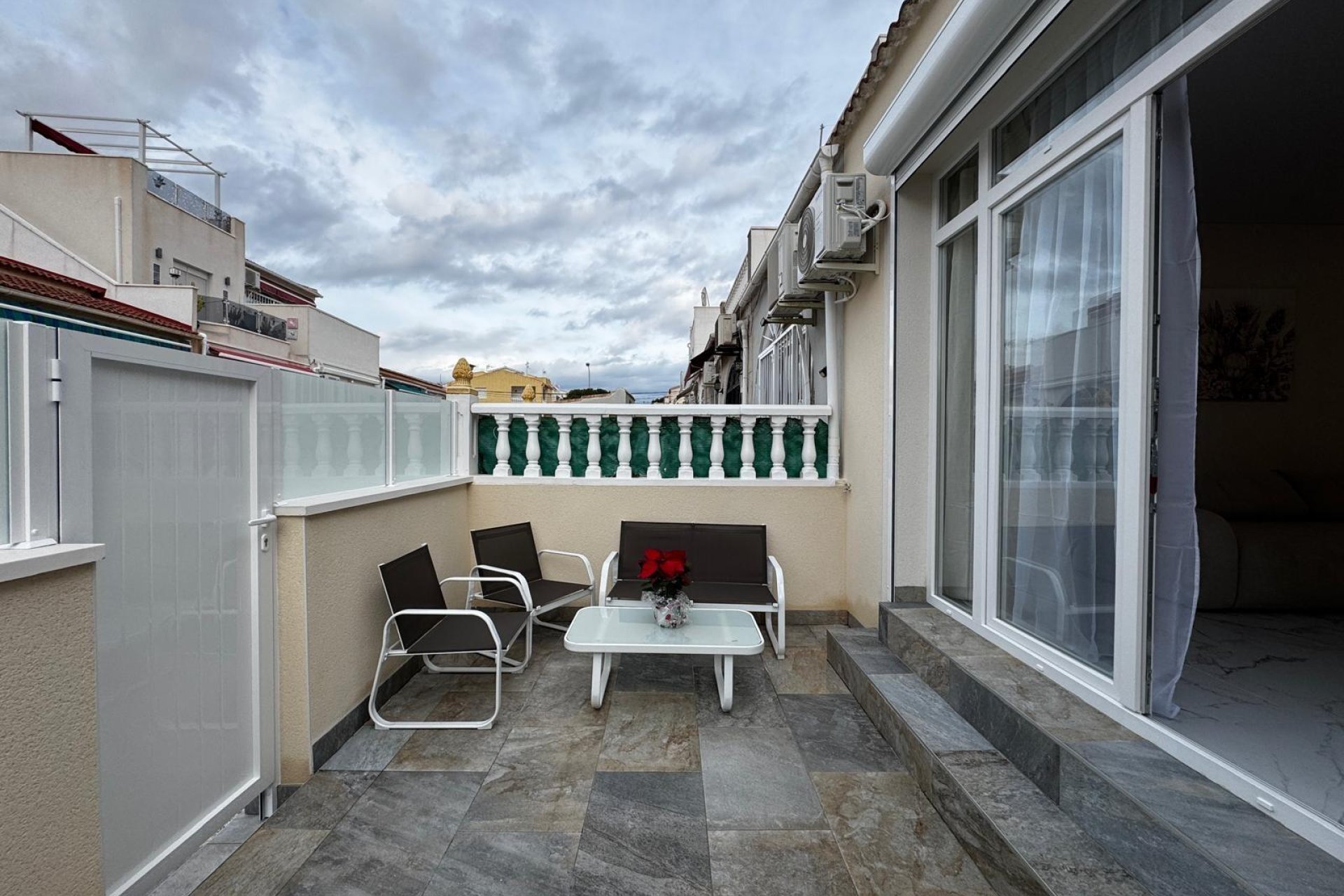 Rynek wtórny - Bungalow - Torrevieja - La Siesta - El Salado - Torreta