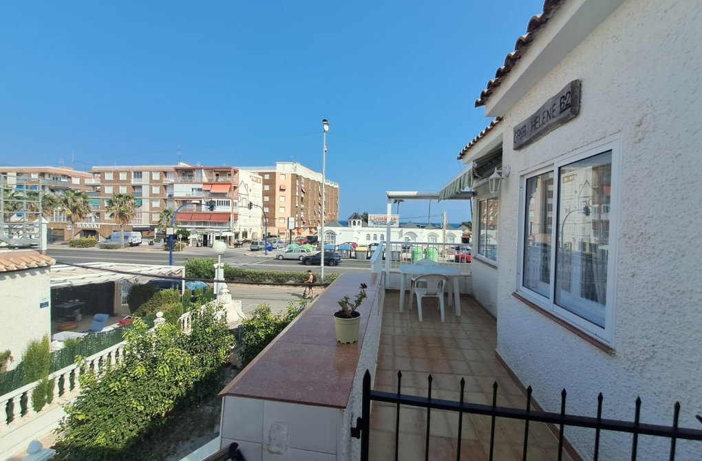 Rynek wtórny - Bungalow - Torrevieja - Playa de los Naufragos