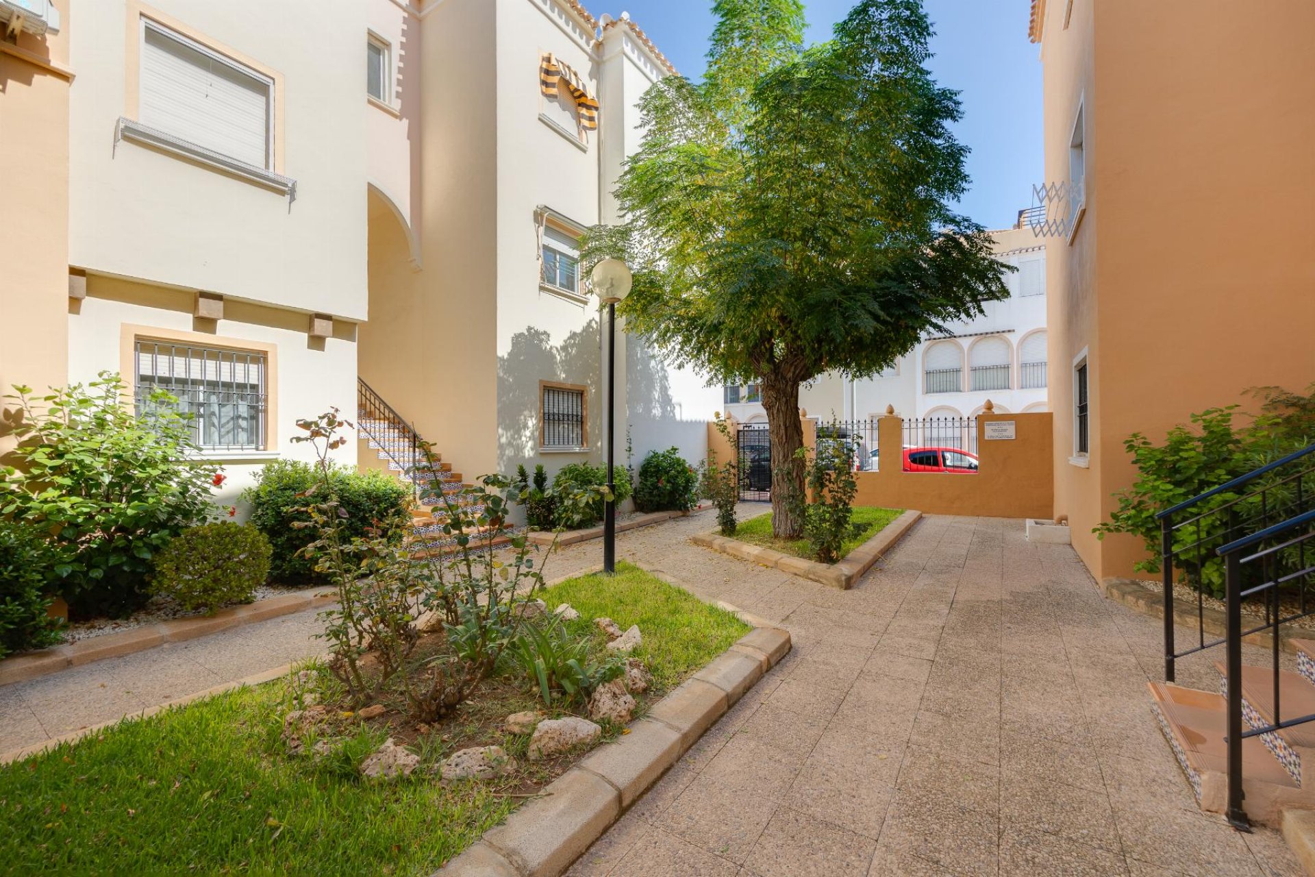 Rynek wtórny - Bungalow - Torrevieja - Playa de los Naufragos