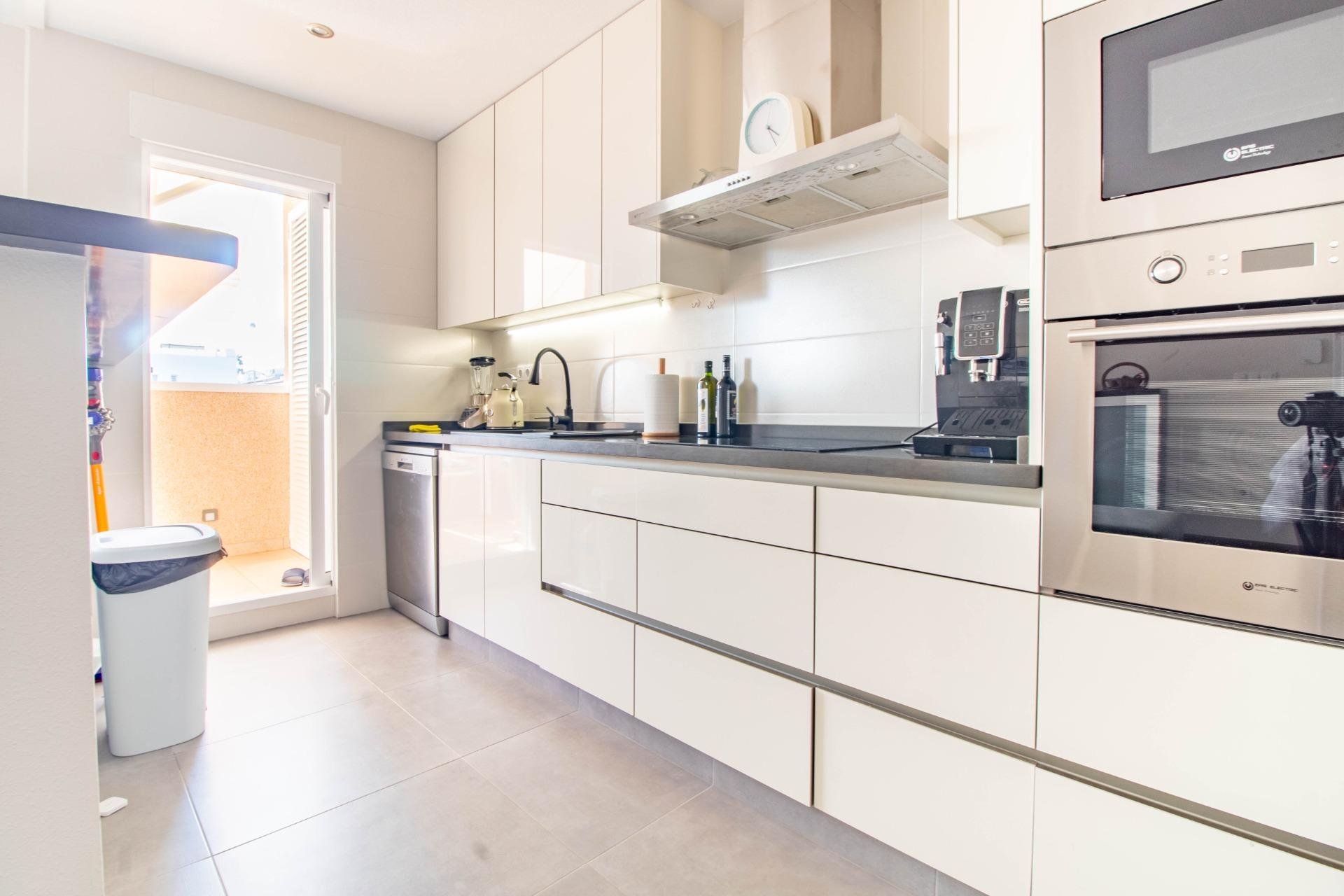 Rynek wtórny - Bungalow - Torrevieja - Punta prima