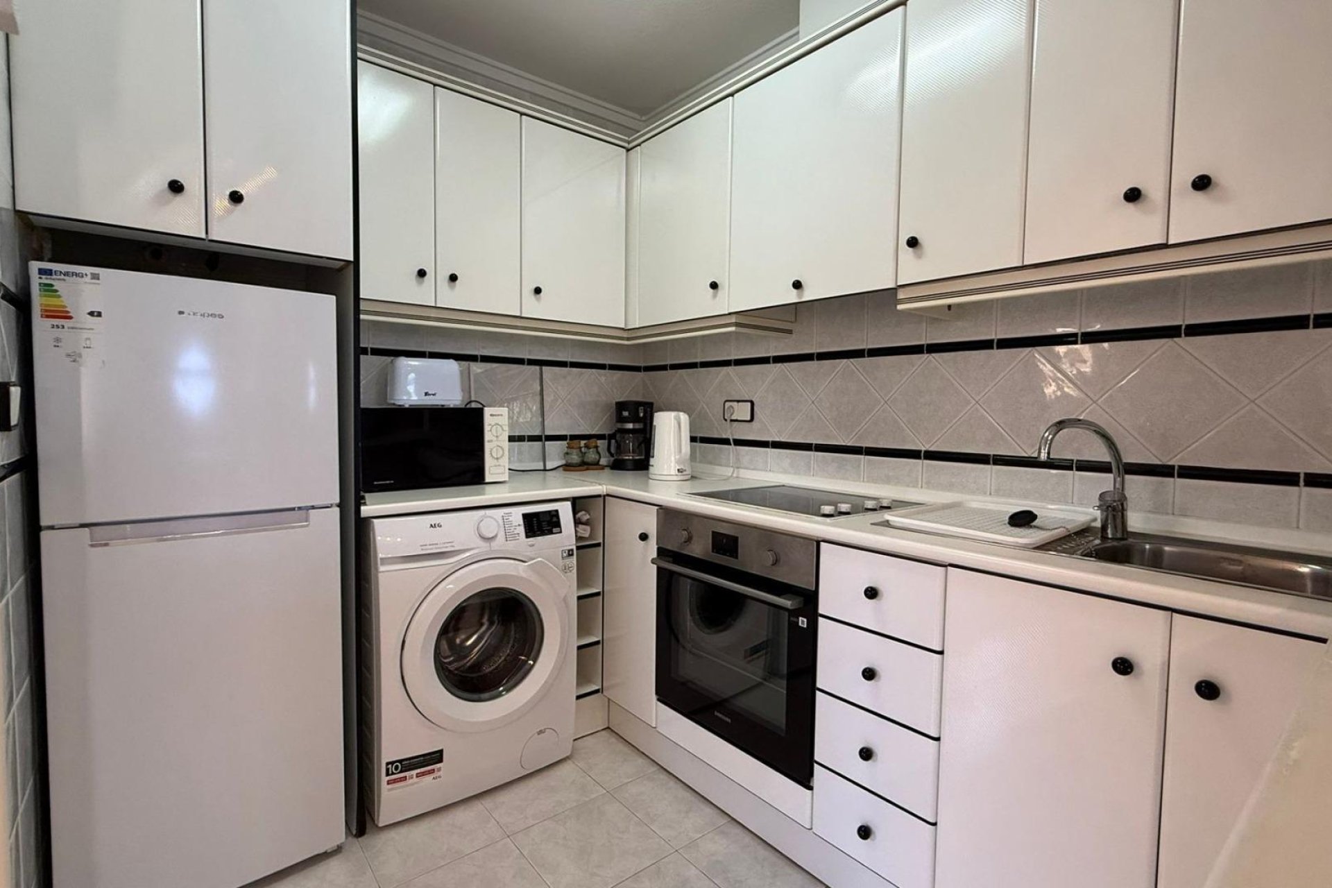 Rynek wtórny - Bungalow - Torrevieja - Punta prima