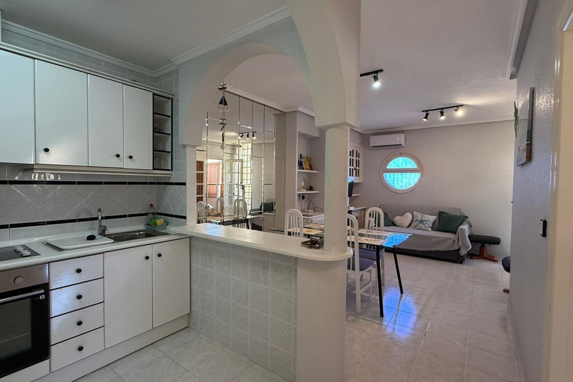 Rynek wtórny - Bungalow - Torrevieja - Punta prima