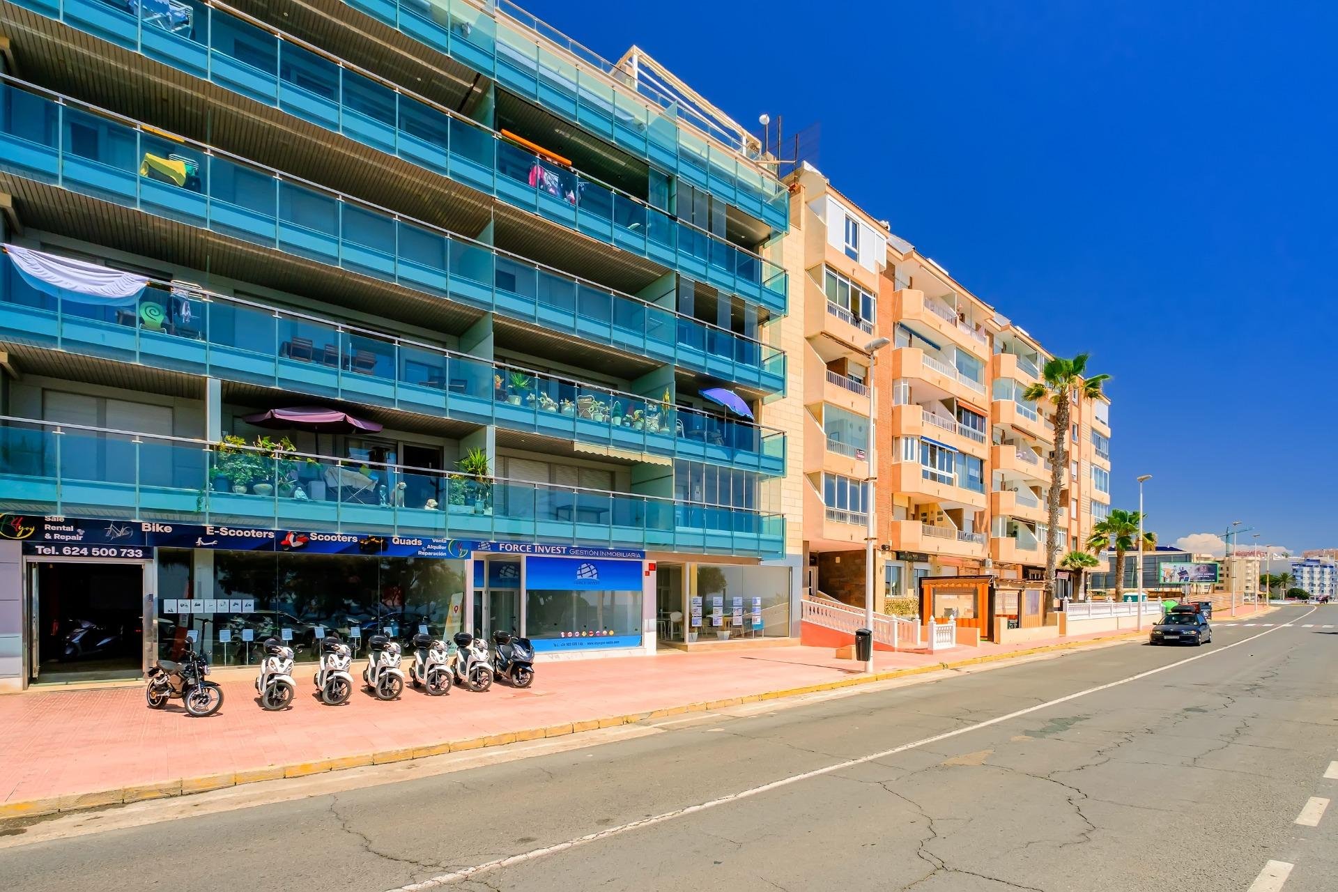 Rynek wtórny - Daszek - Torrevieja - Playa del Cura