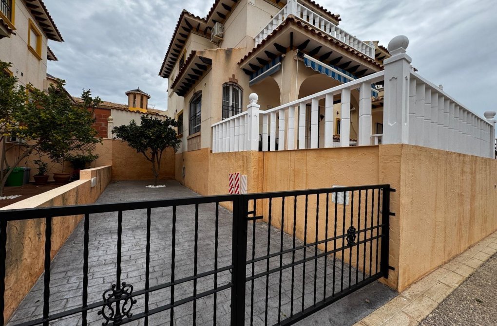 Rynek wtórny - Dom szeregowy - Orihuela Costa - Lomas de Cabo Roig-Los Dolses