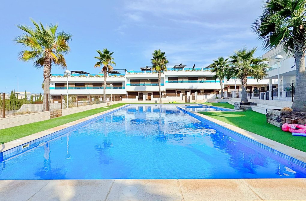 Rynek wtórny - Dom szeregowy - Torrevieja - Los balcones