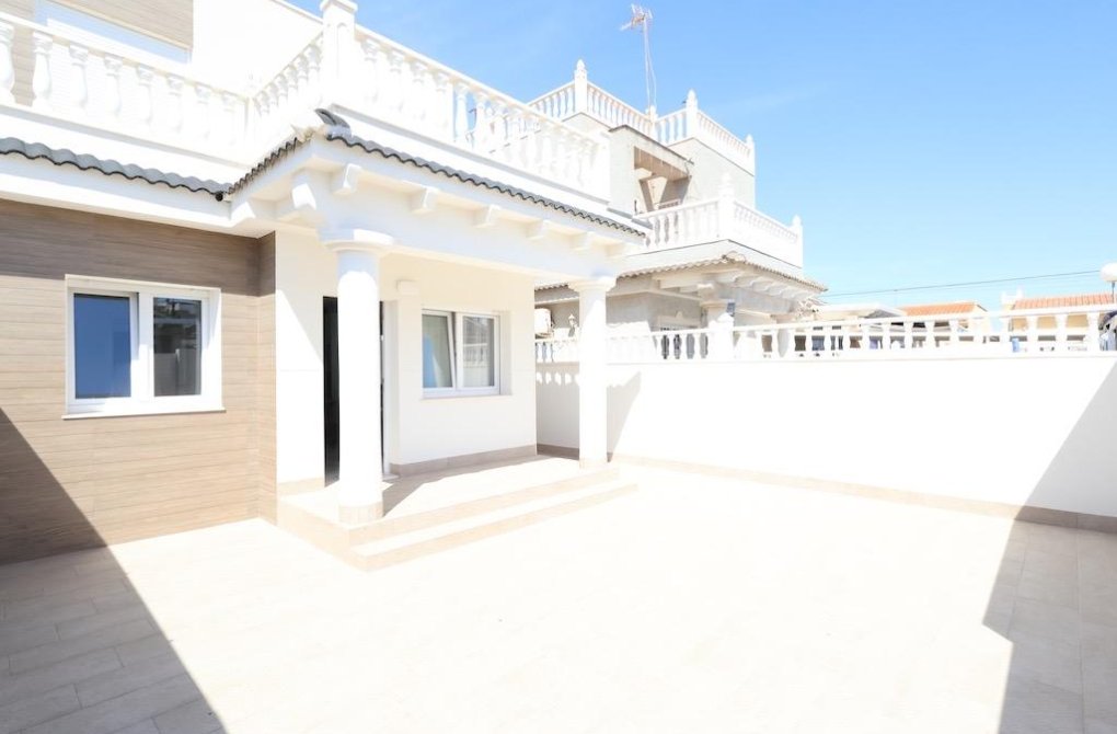 Rynek wtórny - Dom szeregowy - Torrevieja - San luis