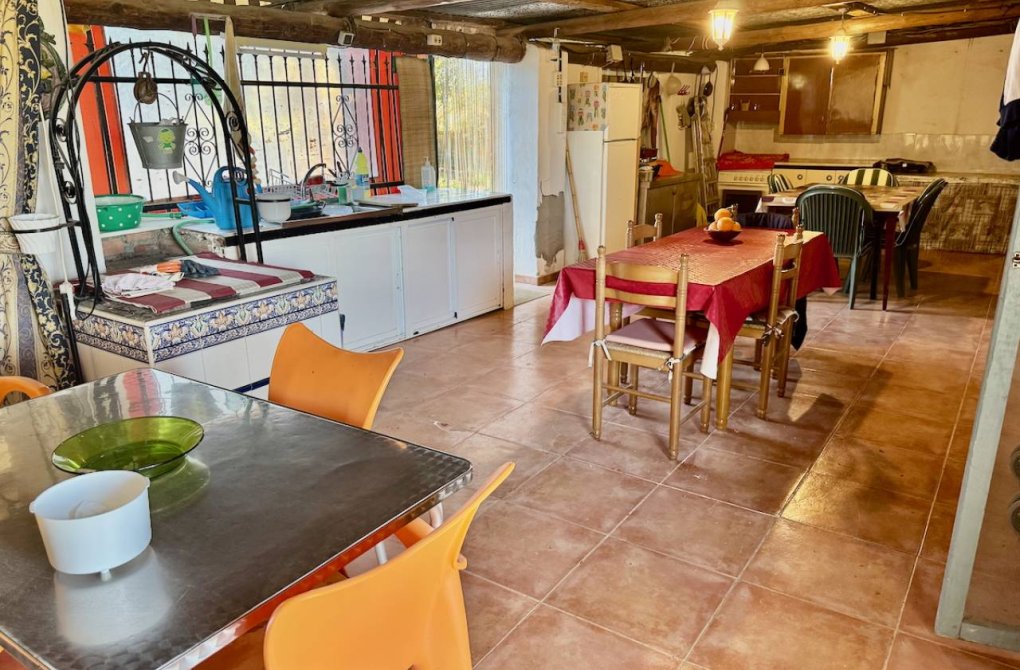 Rynek wtórny - Finca / Nieruchomość wiejska - Guardamar del Segura