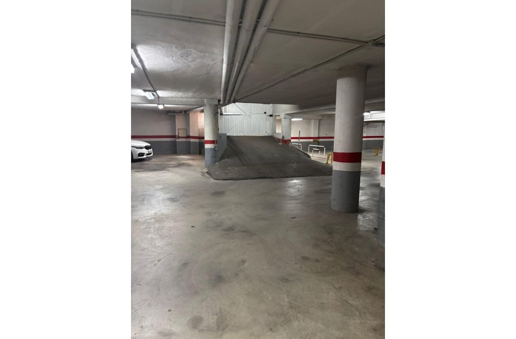 Rynek wtórny - Garaż - Torrevieja - Playa del cura