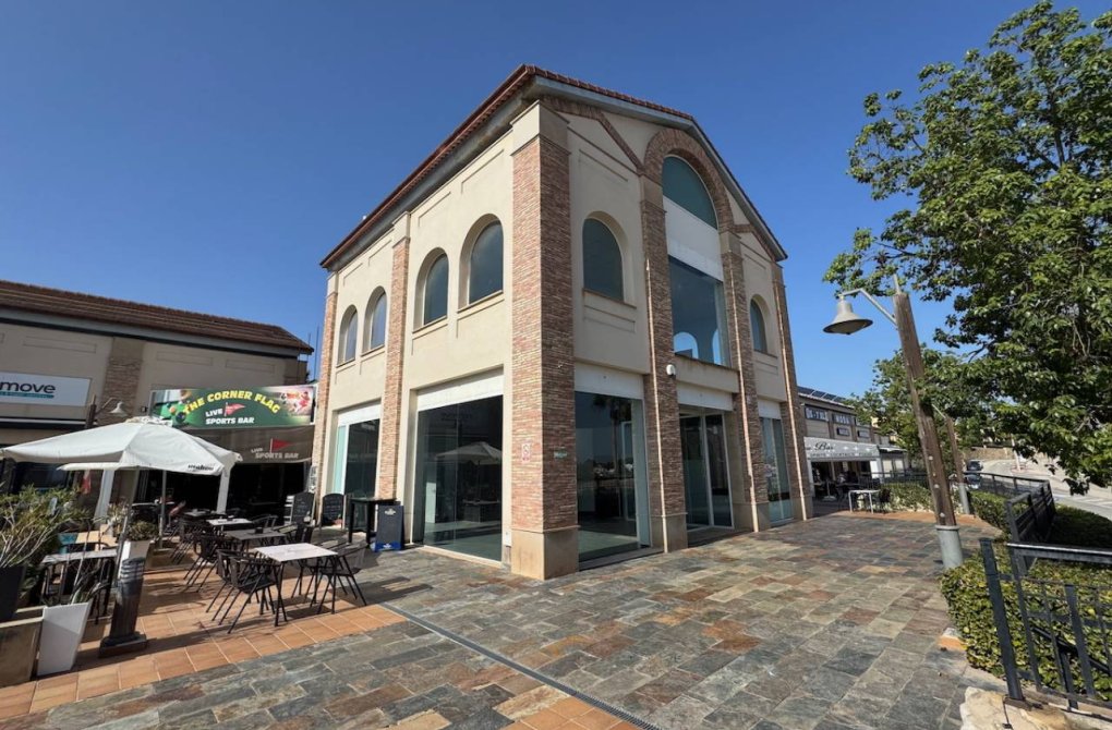 Rynek wtórny - Handlowy - La Finca Golf