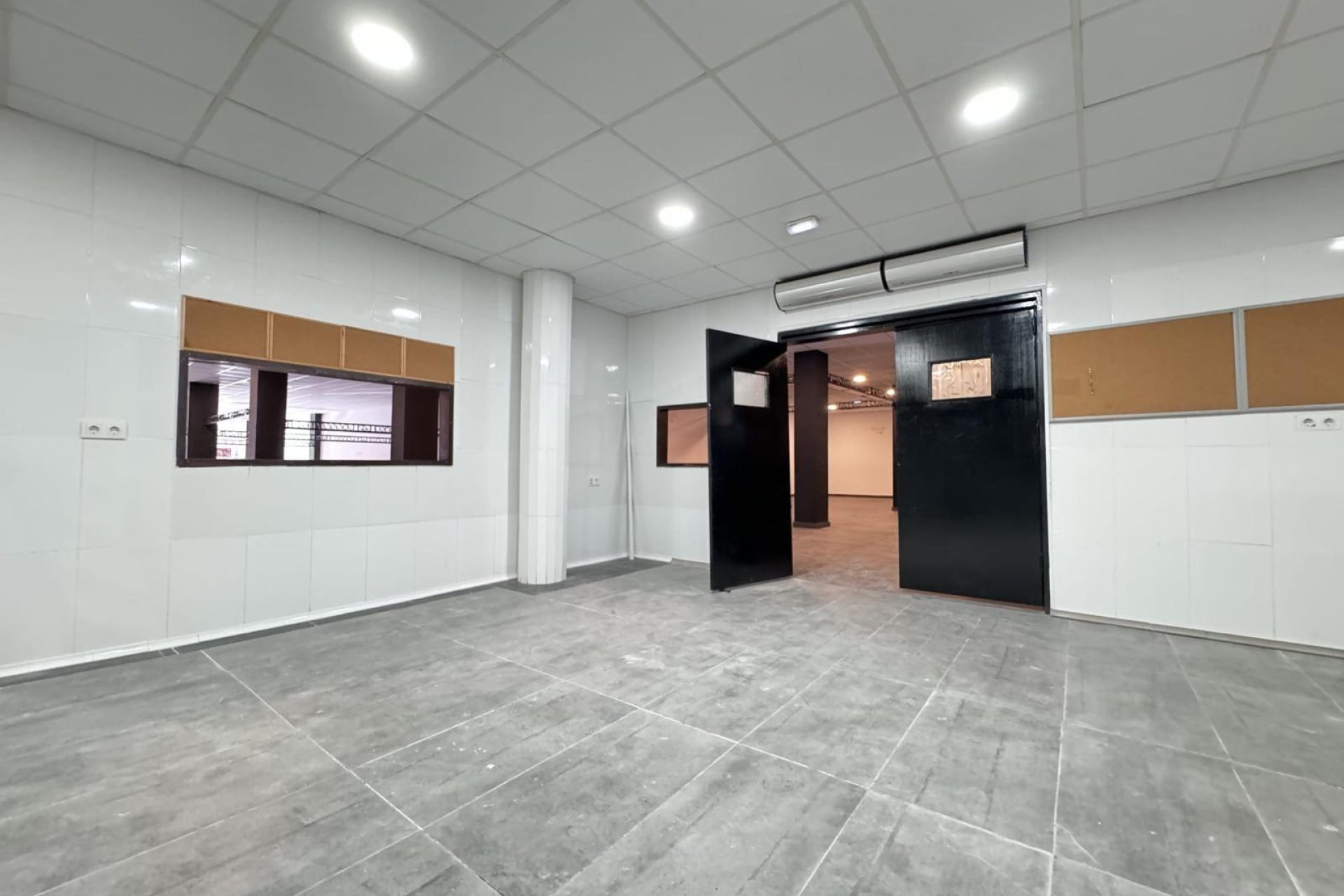 Rynek wtórny - Lokal usługowy - Torrevieja - Playa del cura