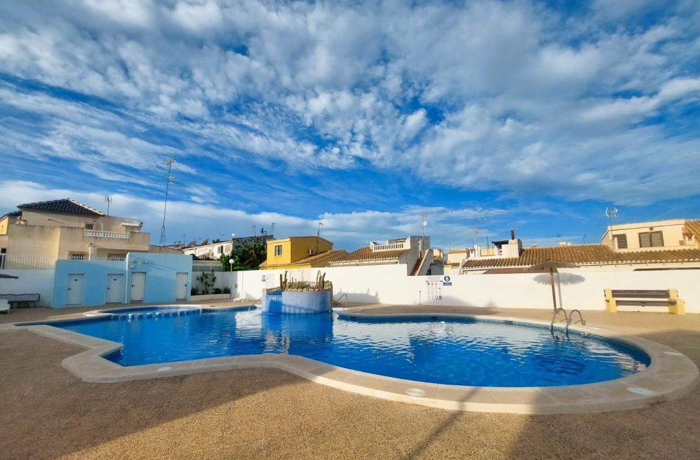 Rynek wtórny - Parada - Torrevieja - Los Balcones - Los Altos del Edén