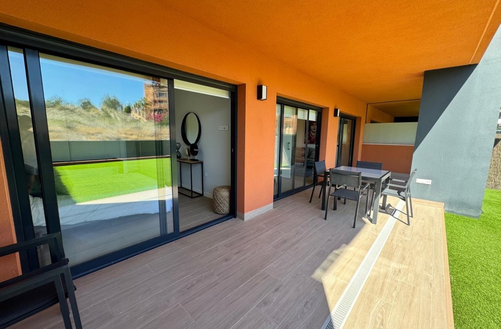 Rynek wtórny - Parter - Orihuela Costa - Villamartín-Las Filipinas