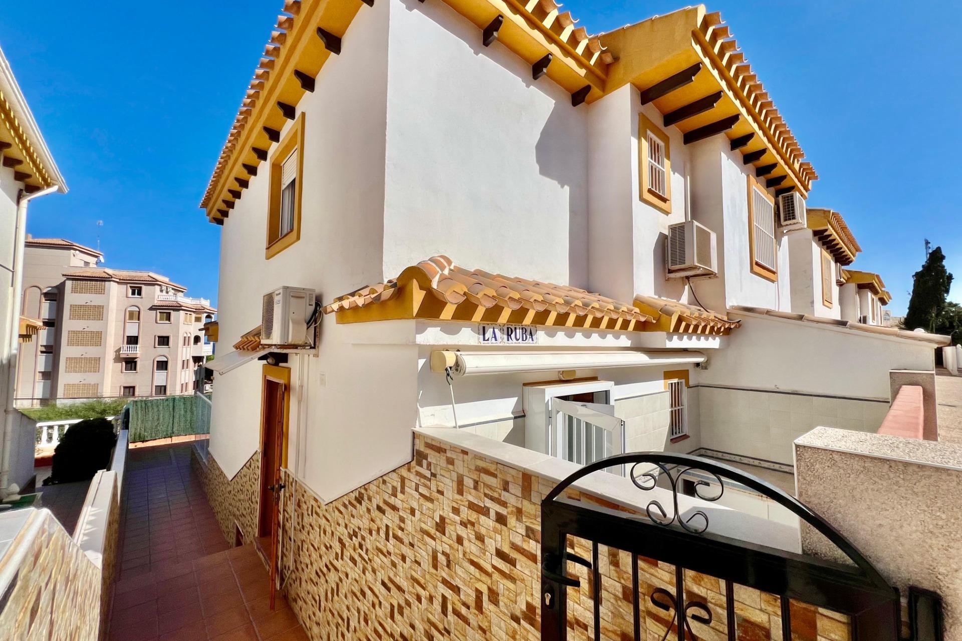 Rynek wtórny - Pół - Torrevieja - Cabo cervera