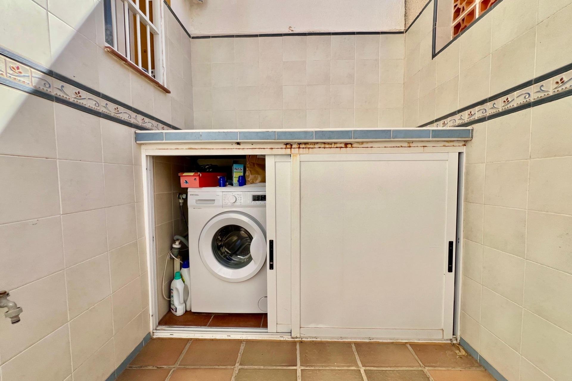 Rynek wtórny - Pół - Torrevieja - Cabo cervera