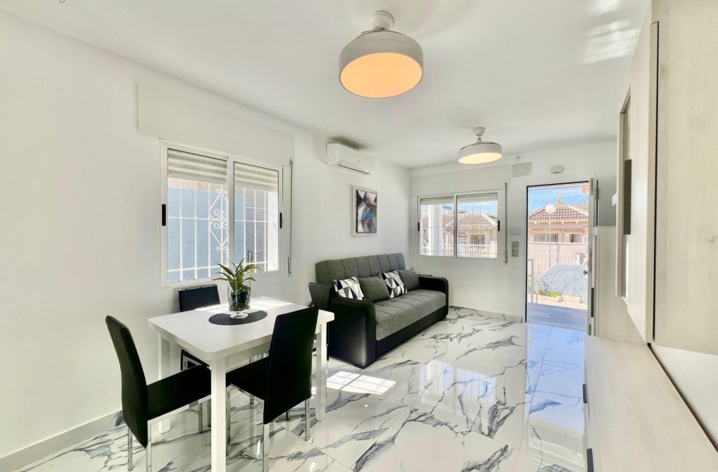 Rynek wtórny - Pół - Torrevieja - El chaparral