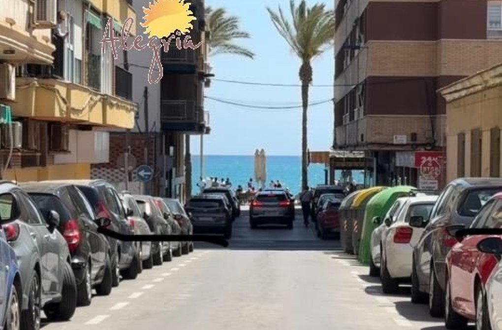 Rynek wtórny - Pół - Torrevieja - Playa del Cura