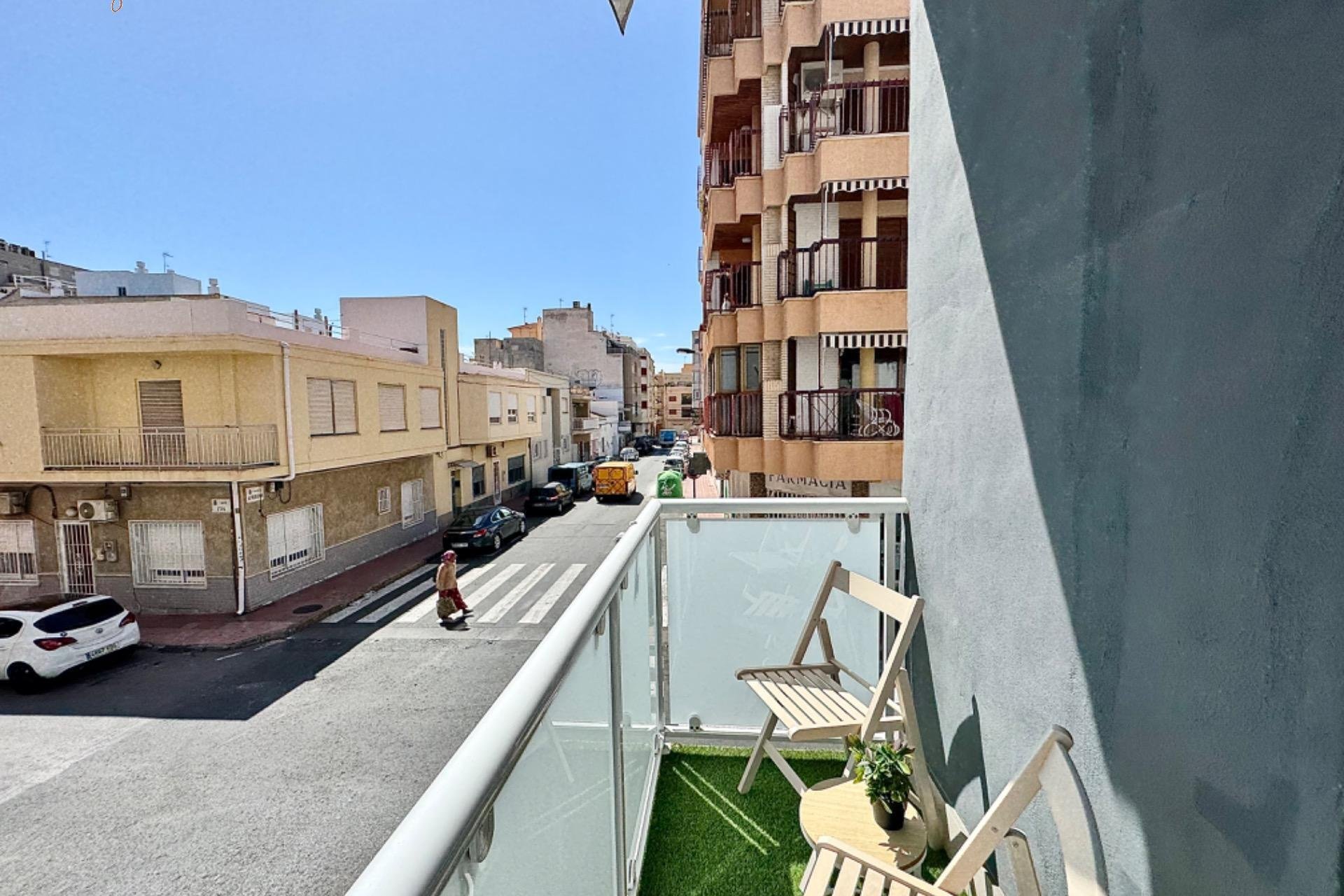 Rynek wtórny - Pół - Torrevieja - Playa del Cura