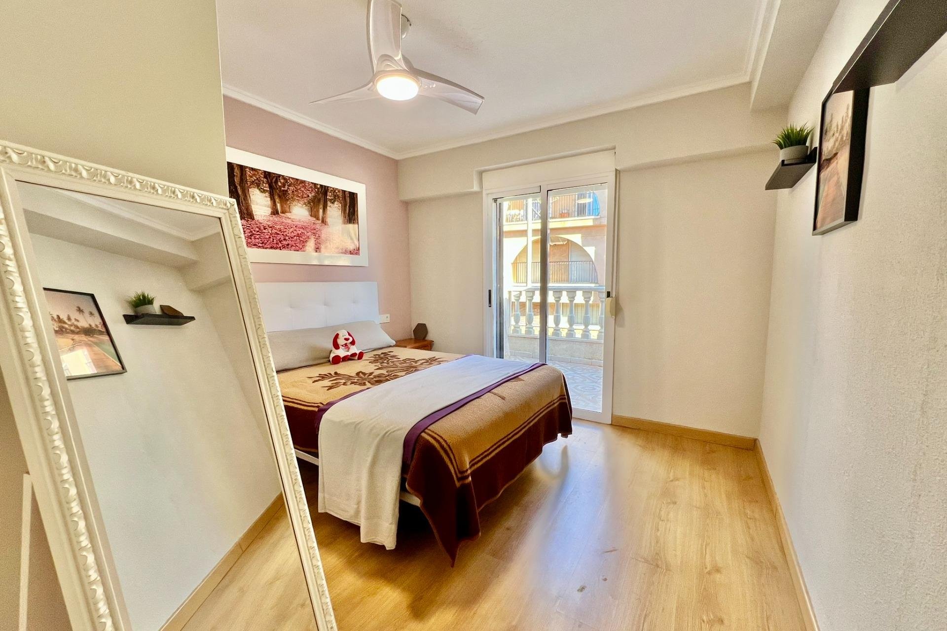 Rynek wtórny - Potrójny - Torrevieja - Habaneras