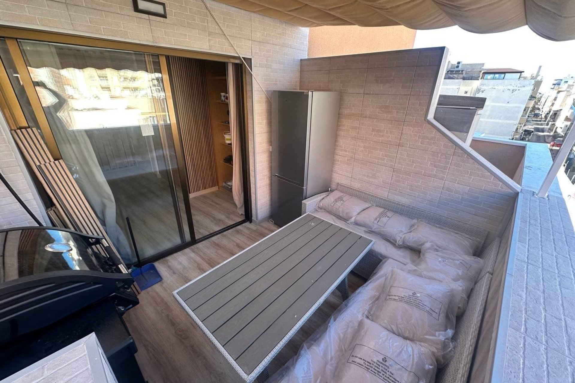 Rynek wtórny - Strych - Torrevieja - Estacion de autobuses