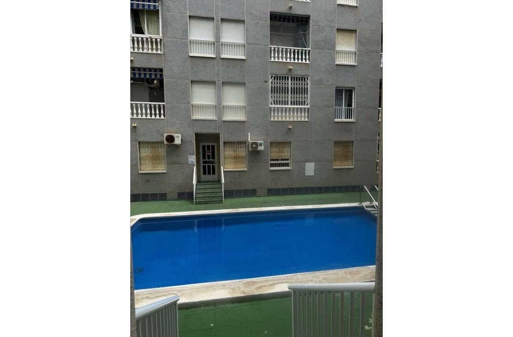 Rynek wtórny - Studio - Torrevieja - Playa de los locos