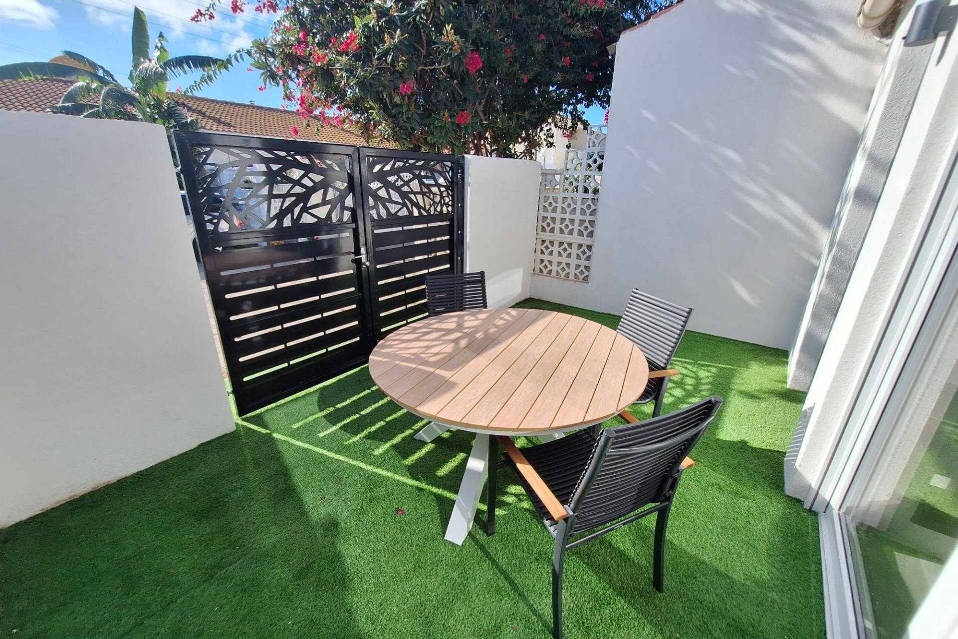 Rynek wtórny - Studio - Torrevieja - Torretas