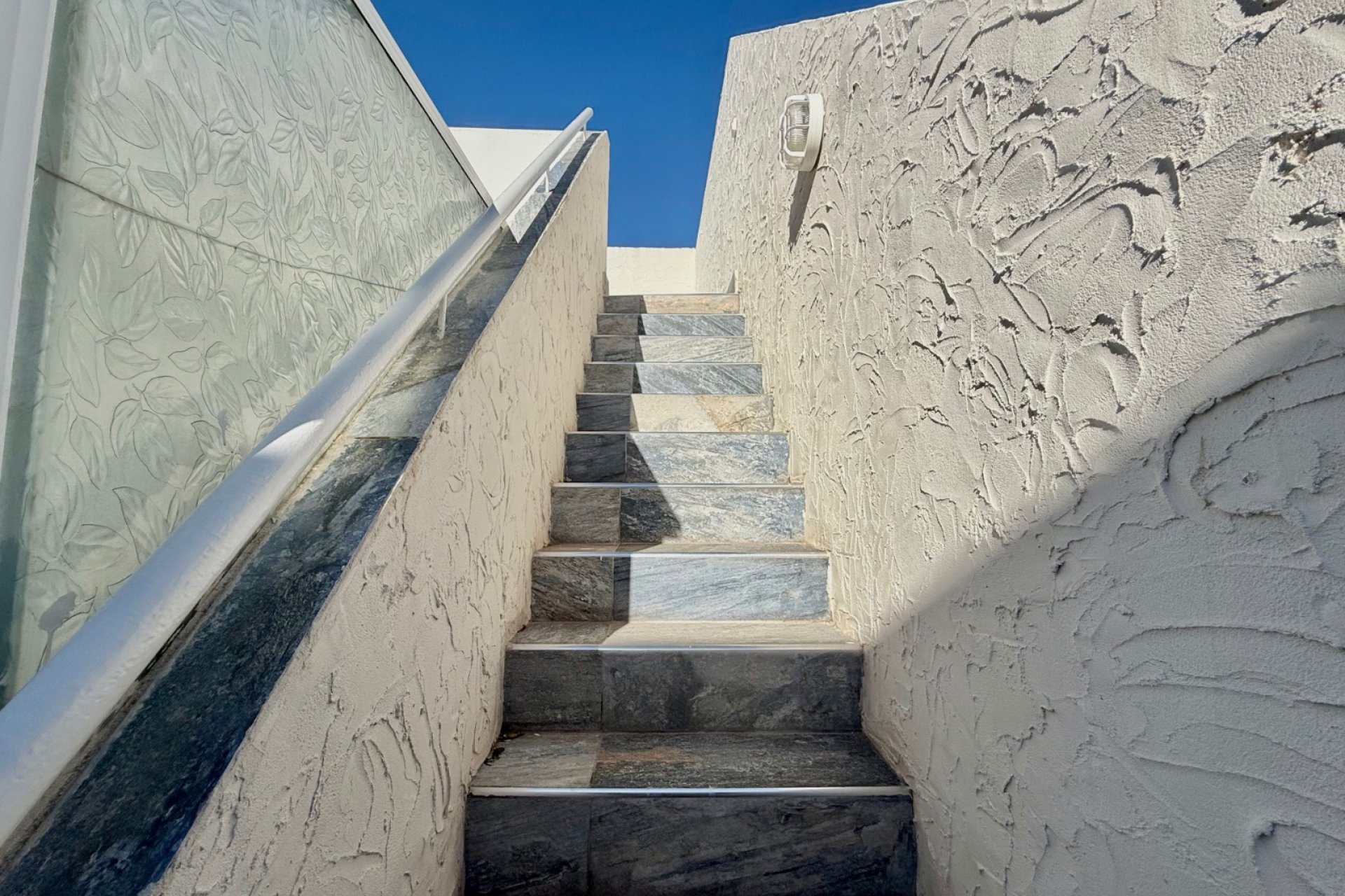 Rynek wtórny - Szeregowiec - Torrevieja - El chaparral