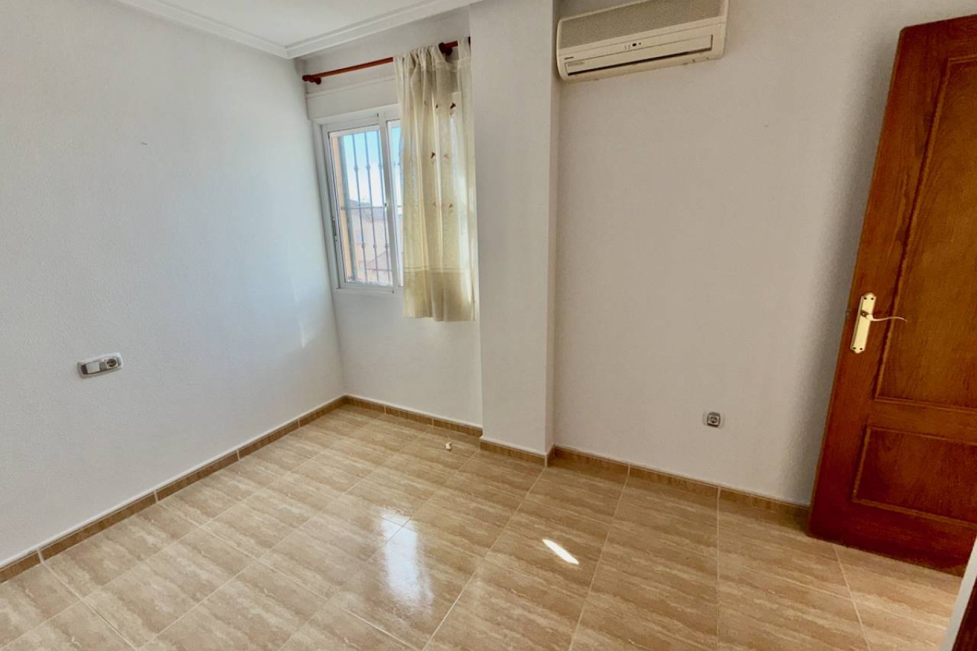 Rynek wtórny - Willa - Algorfa - Lo Crispin