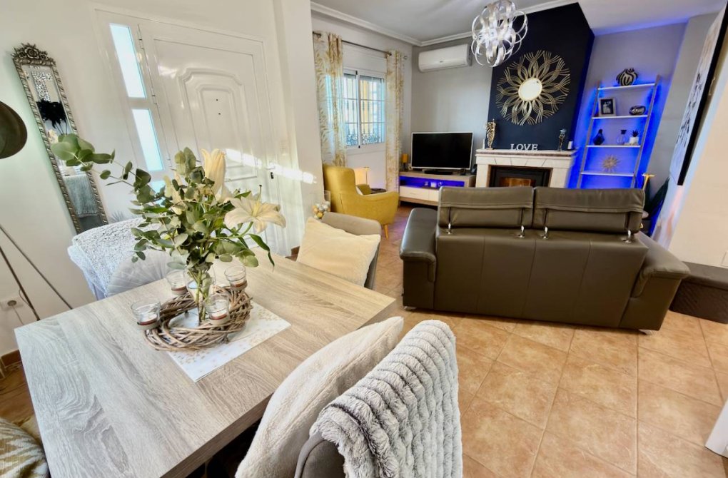 Rynek wtórny - Willa - Guardamar del Segura - El Raso