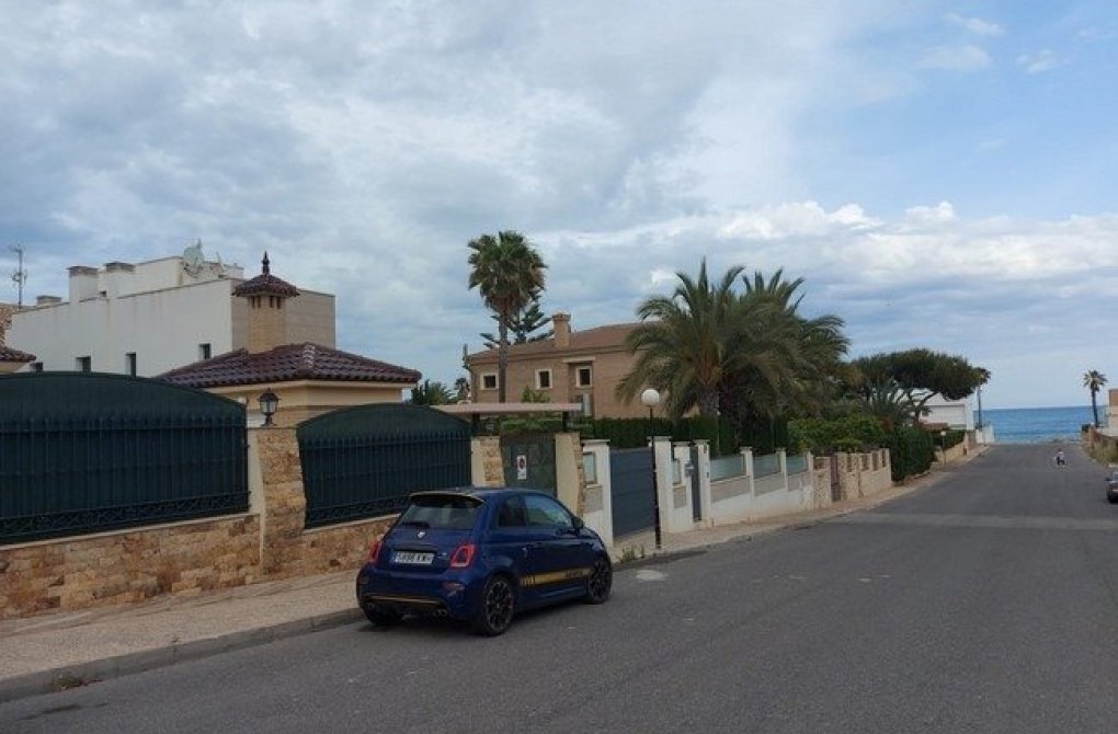 Rynek wtórny - Willa - Torrevieja - La veleta