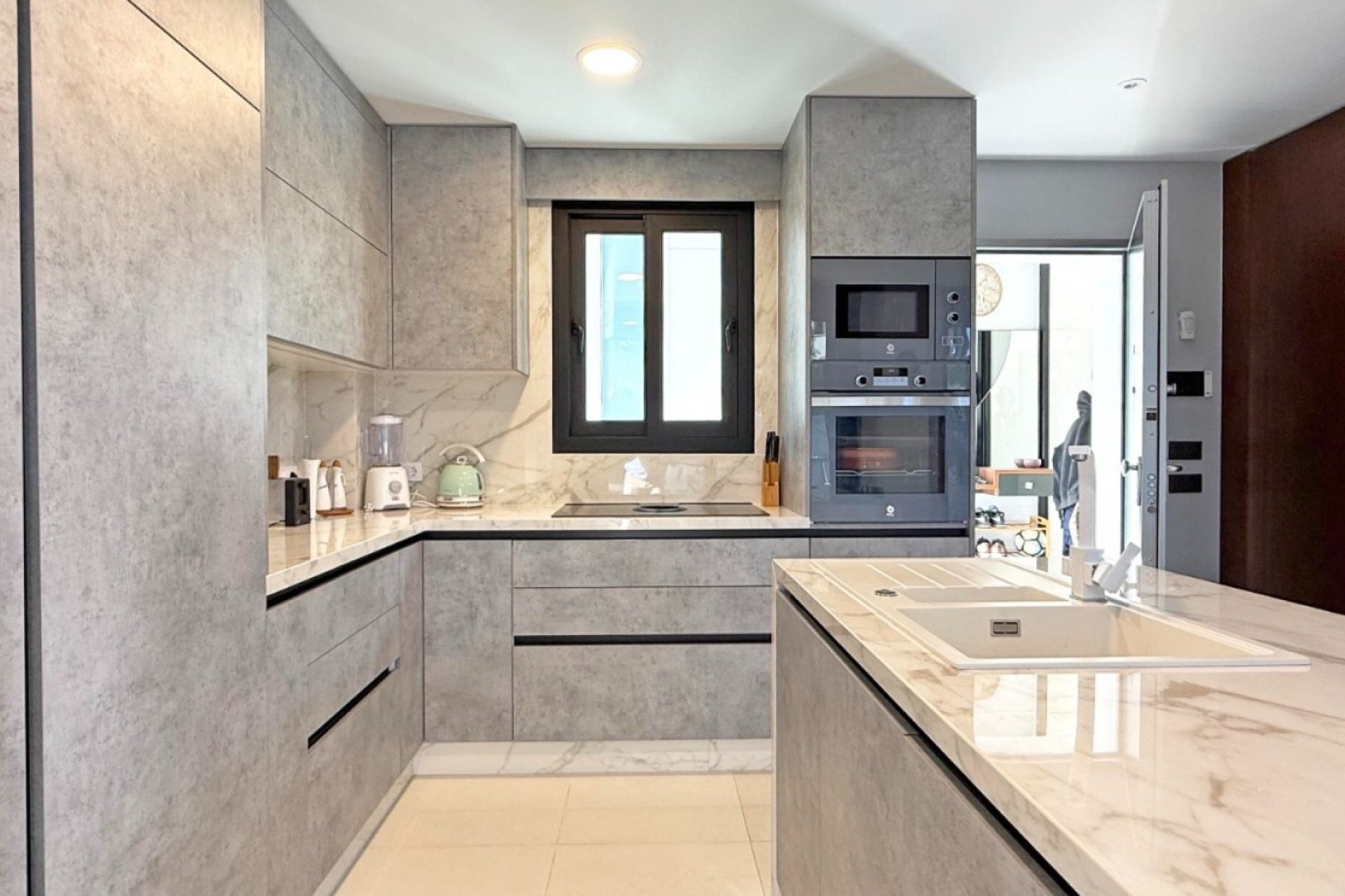 Rynek wtórny - Wolnostojąca willa - Orihuela Costa - Villamartín