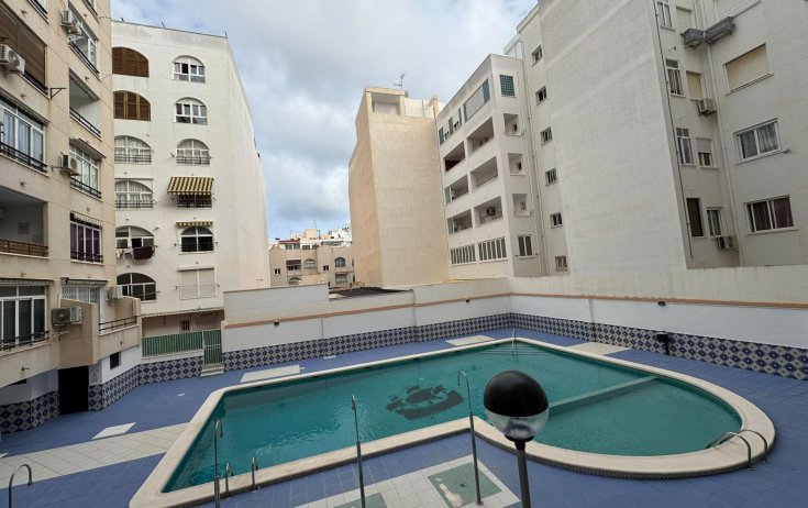 Студия - Вторичное жилье - Torrevieja - Estacion de autobuses