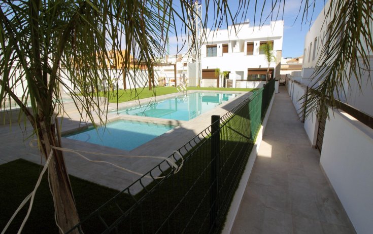 Town house - New build - Pilar de la Horadada - parque Andromeda
