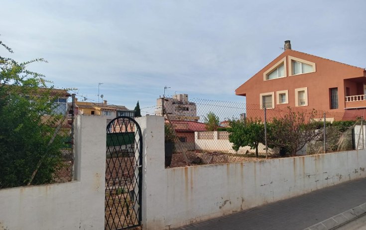 Участок - Вторичное жилье - Torrevieja - Nueva Torrevieja