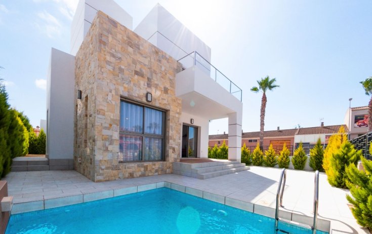 Villa - New build - Los Alcazares - Alicante