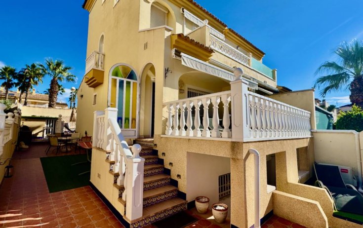 Villa - Resale - Benimar - Benimar