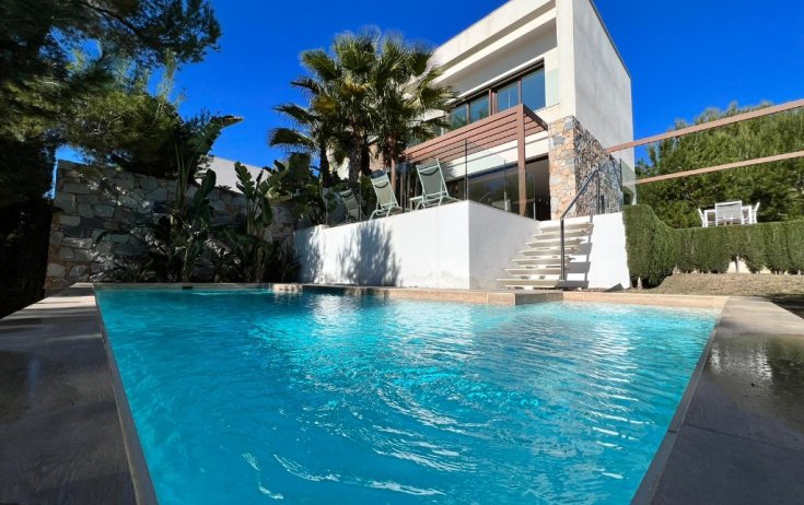 Villa - Resale - Las Colinas - Las Colinas Golf