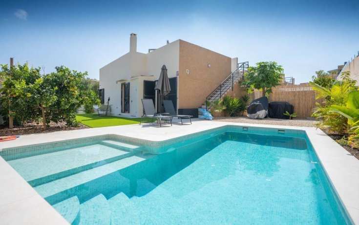 Villa - Resale - Orihuela Costa - La Zenia
